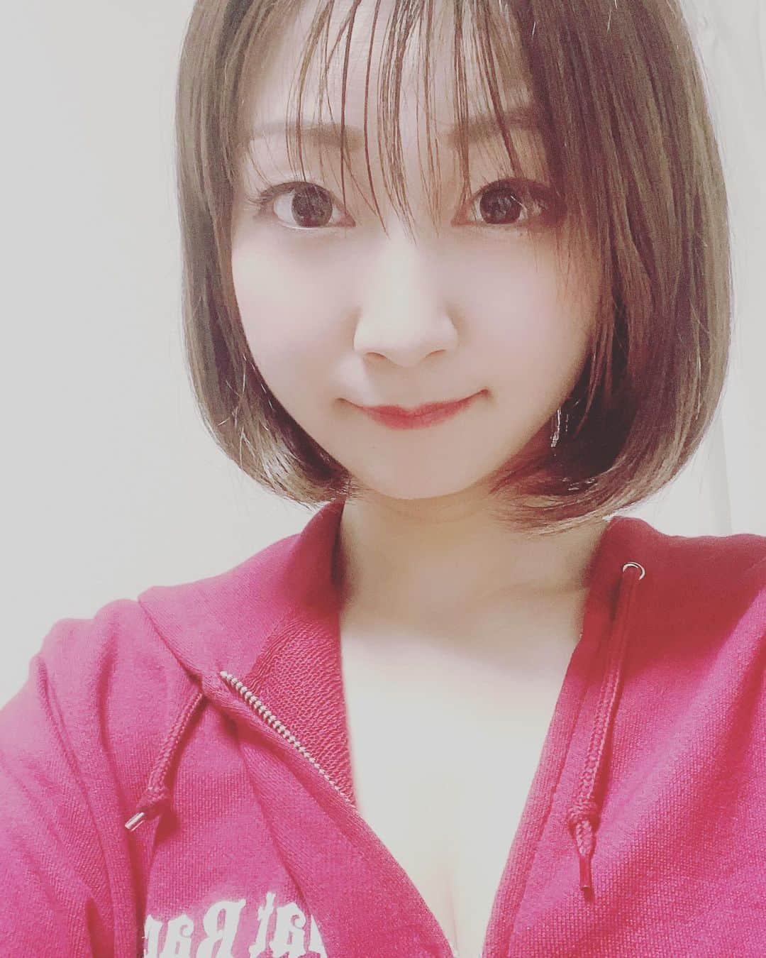 ヒラヤマンのインスタグラム：「ボートレースの生配信あざました！9R取ったと思ったのになぁー。残念。でも最終で作間さんが2着になったけんいっか♡ また呼んでもらえるといいな😽 #ボートレース平和島 #ボウズ #帝王賞がんばる」