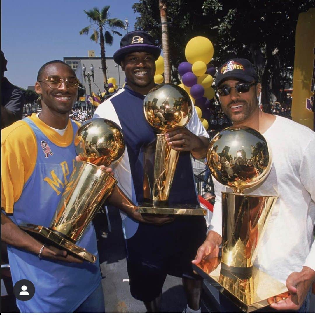 シャキール・オニールさんのインスタグラム写真 - (シャキール・オニールInstagram)「This was a great day 18 yrs ago, miss you @kobebryant thanks @shawstrength @imrickafox @roberthorryofficial love u guys and #allmyteamates」6月23日 0時12分 - shaq