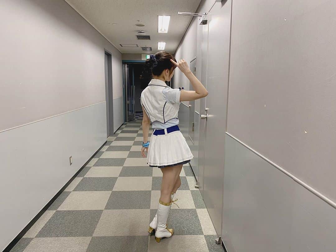 横山由依さんのインスタグラム写真 - (横山由依Instagram)「ポニーテール？ ちょろっとテール  #AKB48 #ポニーテールとシュシュ」6月23日 0時52分 - yokoyamayui_1208