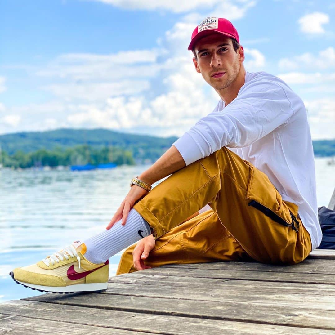 レオン・ゴレツカさんのインスタグラム写真 - (レオン・ゴレツカInstagram)「#dayoff」6月23日 1時43分 - leon_goretzka