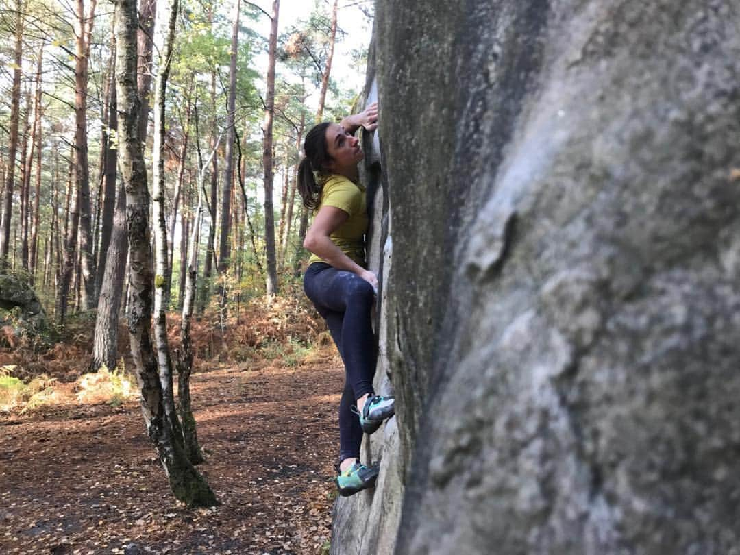 ジュリアン・ワームさんのインスタグラム写真 - (ジュリアン・ワームInstagram)「Very excited about travelling to Fontainebleau tomorrow 😍! Can’t wait for some sandstone bouldering again :)」6月23日 2時23分 - julewurm