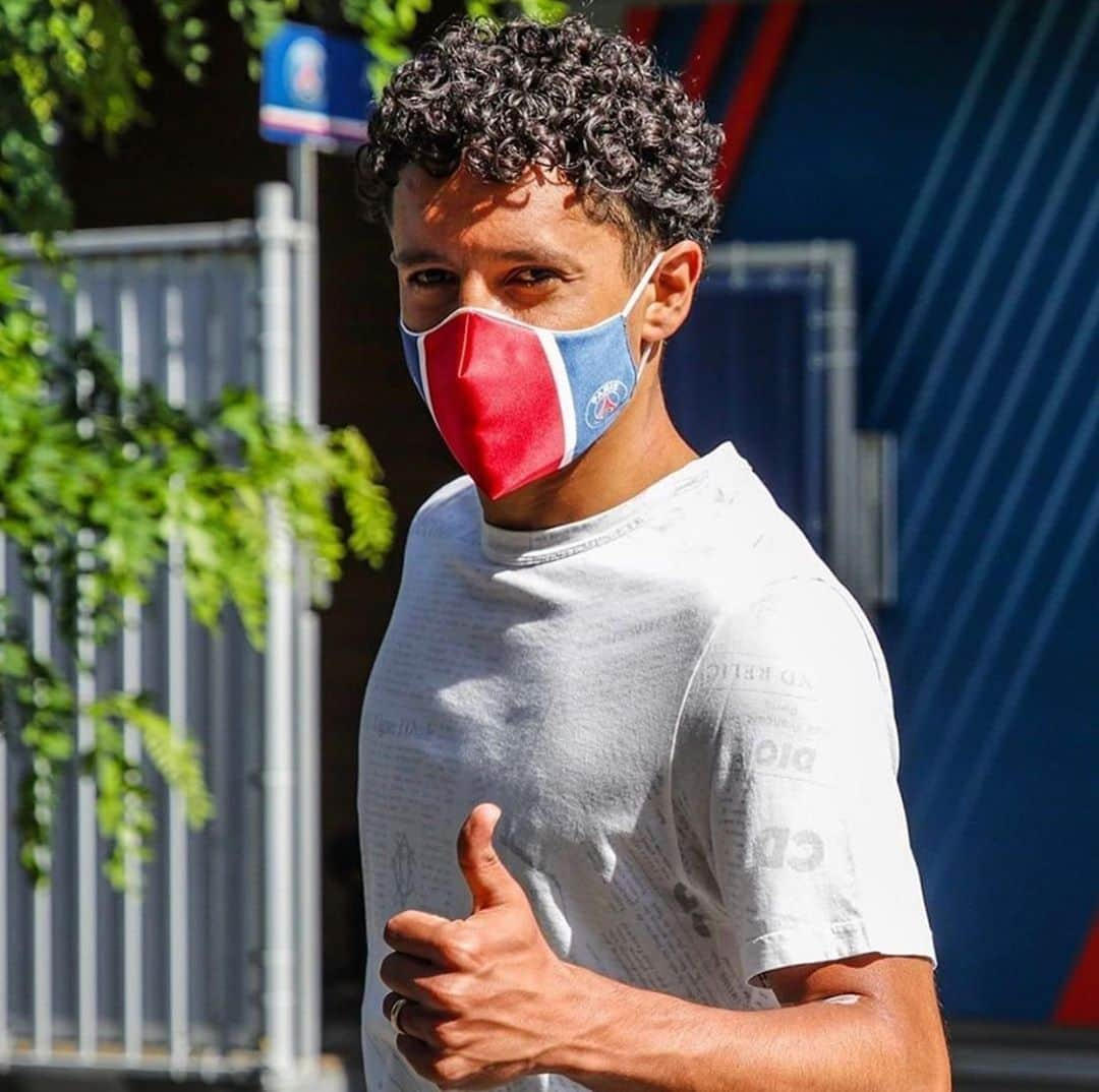 マルコス・アオアス・コレアさんのインスタグラム写真 - (マルコス・アオアス・コレアInstagram)「Enfin de retour. 🔴🔵 @psg」6月23日 2時35分 - marquinhosm5