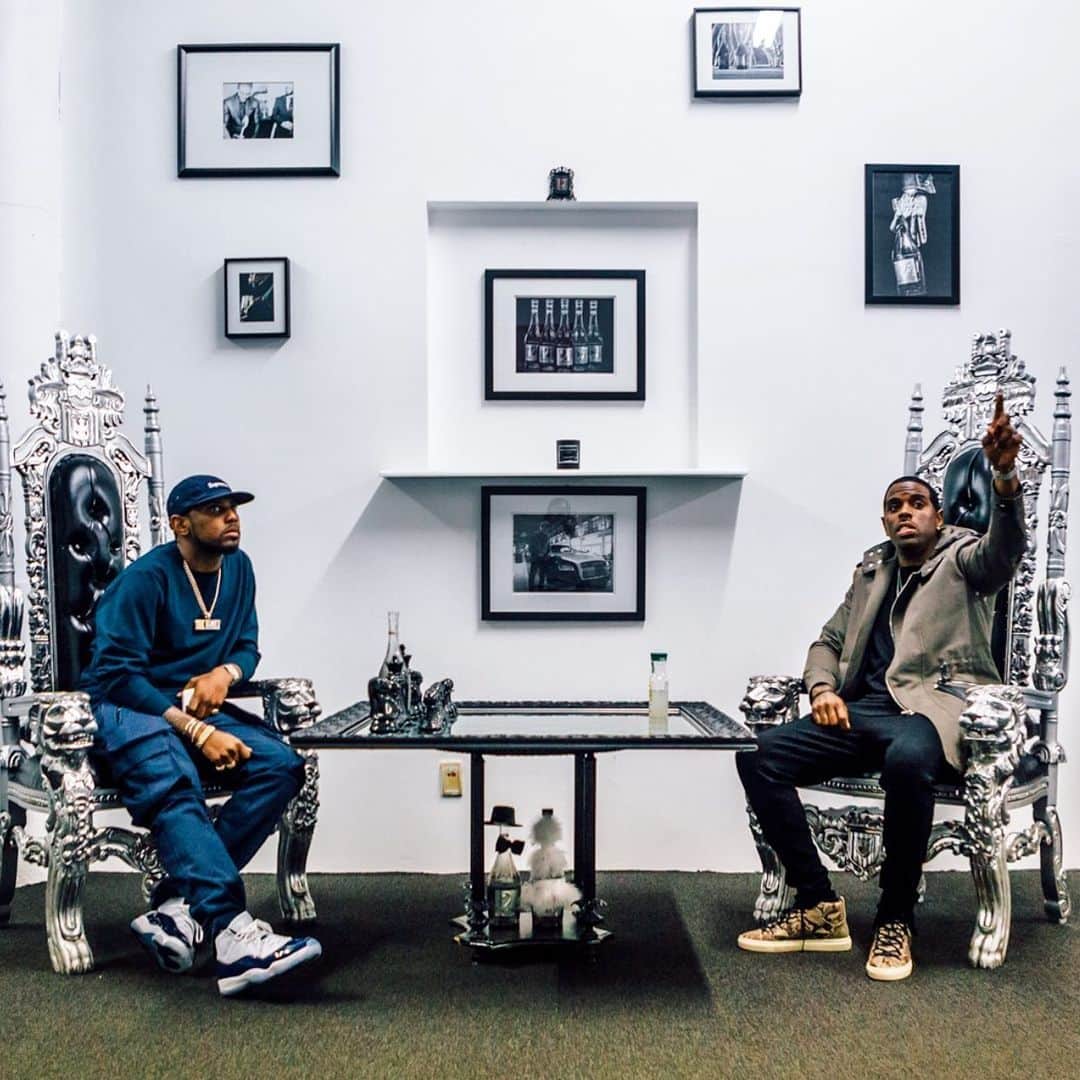 ファボラスのインスタグラム：「Happy Birthday King! Our business relationship turned into a solid genuine friendship. Appreciate you for the good dude you been since Day 1. Celebrate Life for my brother @steadyfloh 🎈」