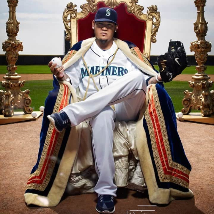 フェリックス・ヘルナンデスのインスタグラム：「💚💚💚 • • • • #mlb #letsplay #baseball #baseballlife⚾️ #marinersbaseball #nike #nikediamond #kingfelixhernandez #elrey」