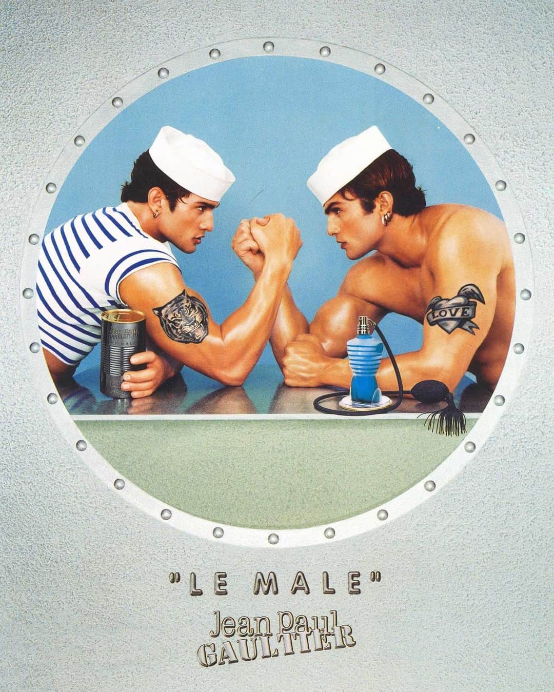 ジャンポール・ゴルチエさんのインスタグラム写真 - (ジャンポール・ゴルチエInstagram)「Celebrating 25 years of the intrepid sailor always ready for action. Happy birthday to our #LeMale.⁠ #JeanBaptisteMondino #JeanPaulGaultier.」6月23日 6時01分 - jeanpaulgaultier