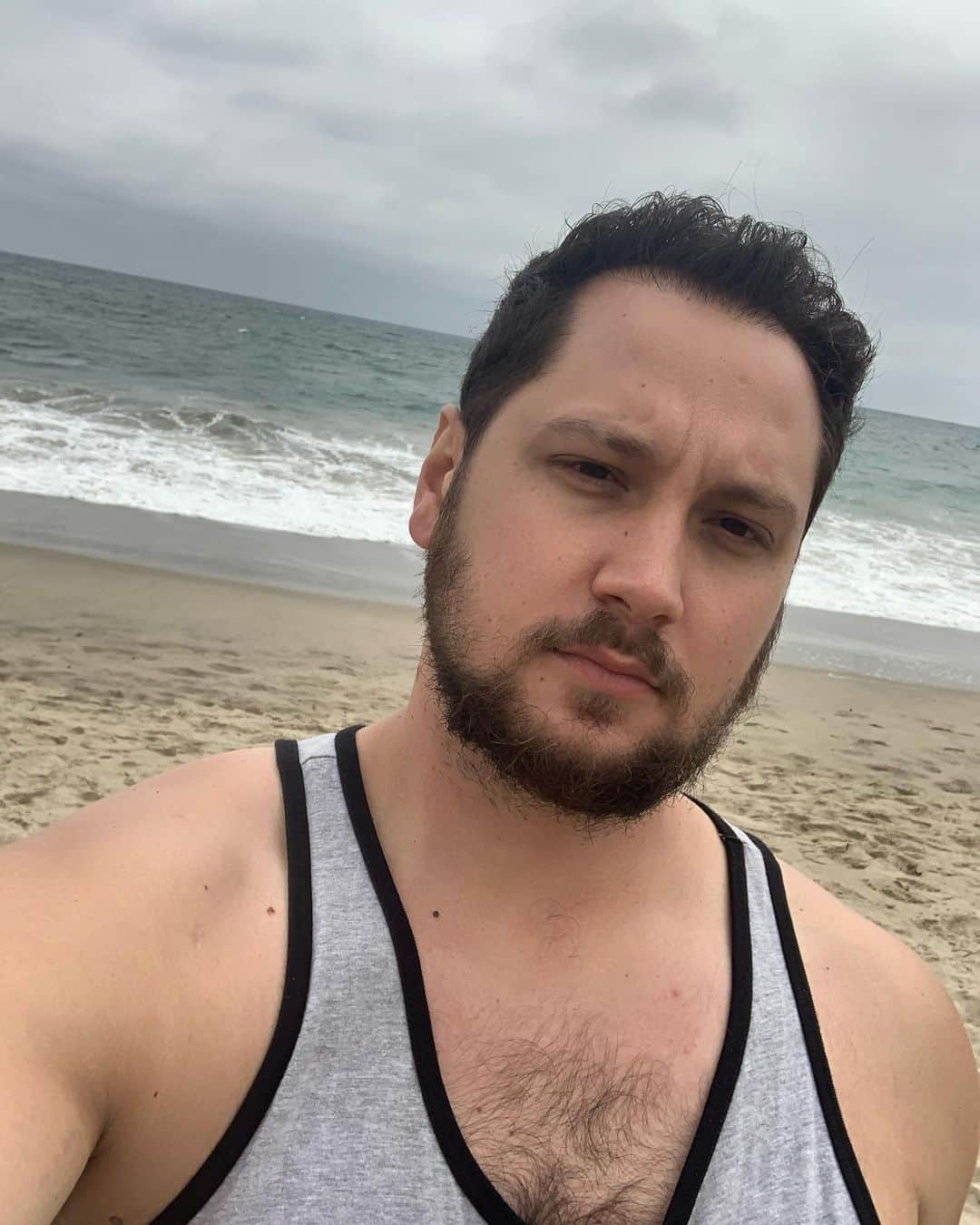 マット・マクゴリーさんのインスタグラム写真 - (マット・マクゴリーInstagram)「My belly, soft and supple, fully relaxed.  Took a deep breath. Medicine. Ocean on my toes. Waves in my ears. Warmth on my skin. Freedom in my heart. We push forwards. Forever. Towards liberation.」6月23日 6時42分 - mattmcgorry