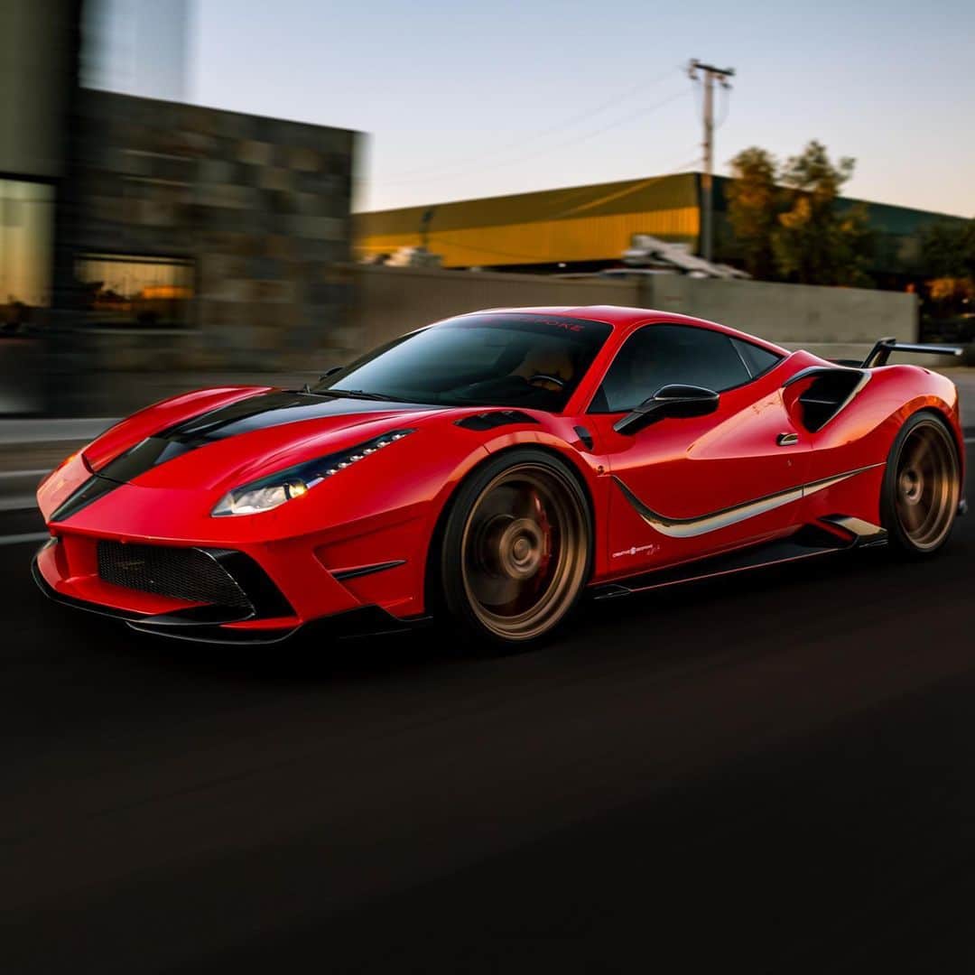 CARLiFESTYLEさんのインスタグラム写真 - (CARLiFESTYLEInstagram)「Mansory 488 or Widebody F12 For sale with @creativebespoke #carlifestyle」6月23日 8時44分 - carlifestyle