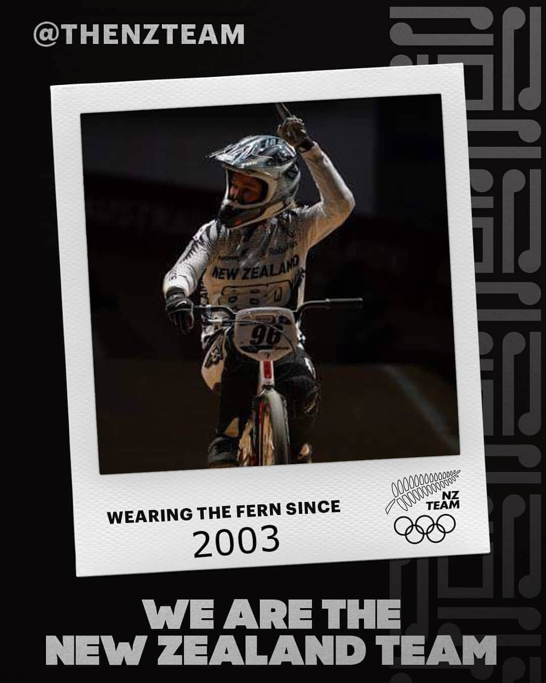 サラ・ウォーカーのインスタグラム：「The first time I wore the fern at a World Champs was 2003 - I was 15 and found out BMX was going to be in the 2008 Olympics for the first time!  I have been privileged to wear many different versions of the fern, and the journey that I am on with the fern is incredible. It means more and more to me as time goes on.  Happy Olympic Day.  #EarnTheFern  #WeAreTheNZTeam  #KoTatauTeKapaOAotearoa #OlympicDay *photo from 2009」