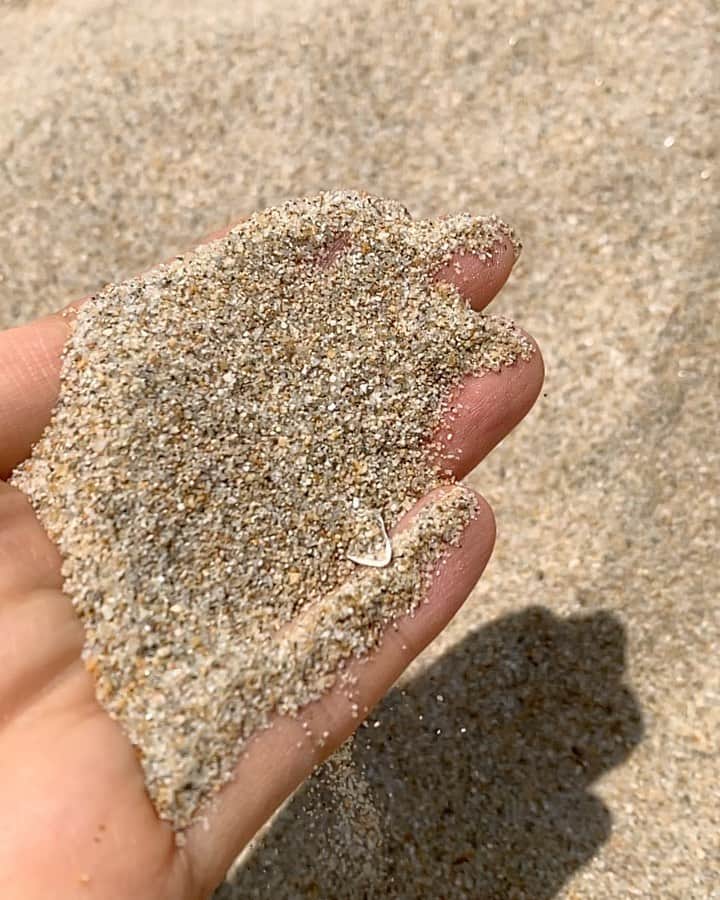 チン・ソヨンのインスタグラム：「🌊」