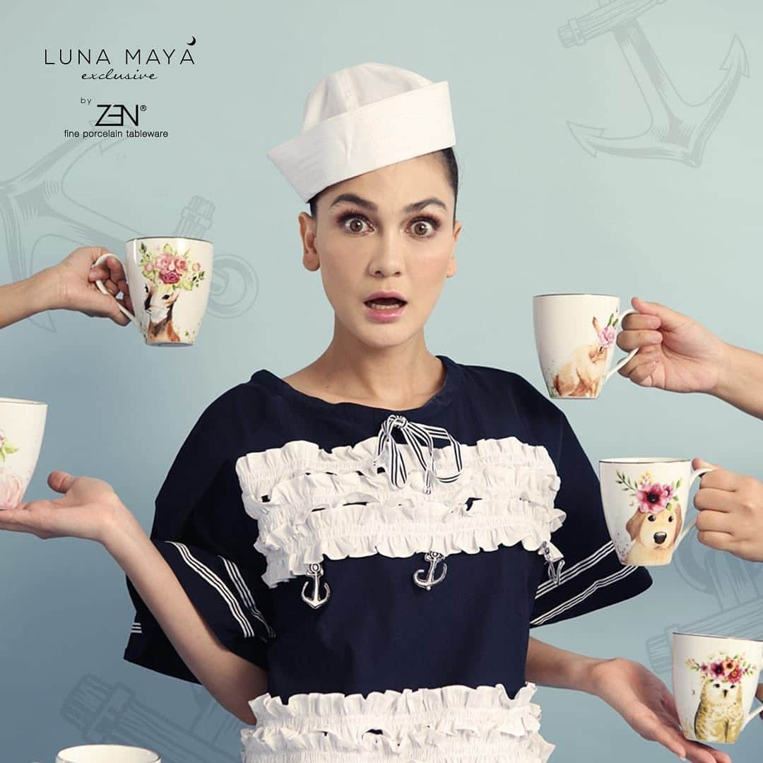 ルナ・マヤさんのインスタグラム写真 - (ルナ・マヤInstagram)「ZEN Tableware x Luna Maya Collection memang paling juara untuk bantu berikan tampilan restoran dirumah kamu! Sudah siap level up makan siang atau malam mu? Yuk order sekarang dan temukan exclusive  Luna Maya x ZEN Tableware Gift Set hanya di @shopee.id」6月23日 11時40分 - lunamaya