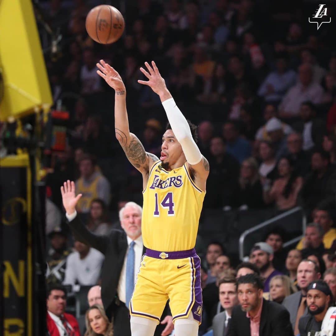 Los Angeles Lakersさんのインスタグラム写真 - (Los Angeles LakersInstagram)「Hitting threes All Night Long 🎶 #DannyDay」6月23日 11時44分 - lakers