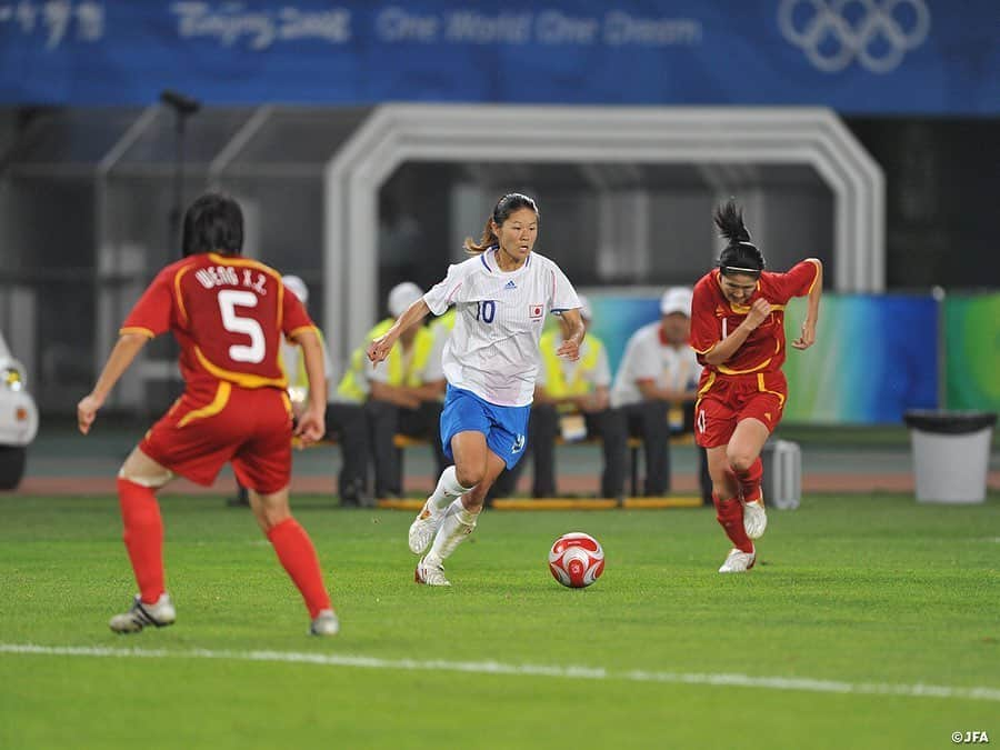 日本サッカー協会さんのインスタグラム写真 - (日本サッカー協会Instagram)「【今日は #オリンピックデー 🏅】1894.6.23の国際オリンピック委員会(IOC)創立を受けて記念日に制定🗓️ ・ 男子代表は1936年ベルリン大会、女子代表は1996年アトランタ大会で初めて参加しました。 ・ みなさんが印象に残っている #オリンピック はどの大会ですか？ ぜひコメントで教えて下さい🙏🏼 ・ #U23日本代表 #なでしこジャパン #nadeshiko #daihyo #JFA #OlympicDay #SportsAssistYou #Olympics  #StayStrong #StayHealthy #StayActive」6月23日 11時58分 - japanfootballassociation