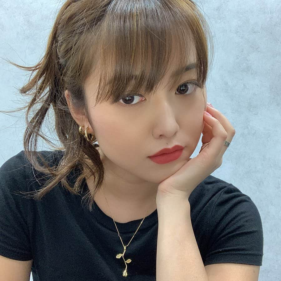 KOUMIさんのインスタグラム写真 - (KOUMIInstagram)「. 👅👅👅 . . . #redlipstick#💄#👅」6月23日 23時23分 - iamkoumikolme