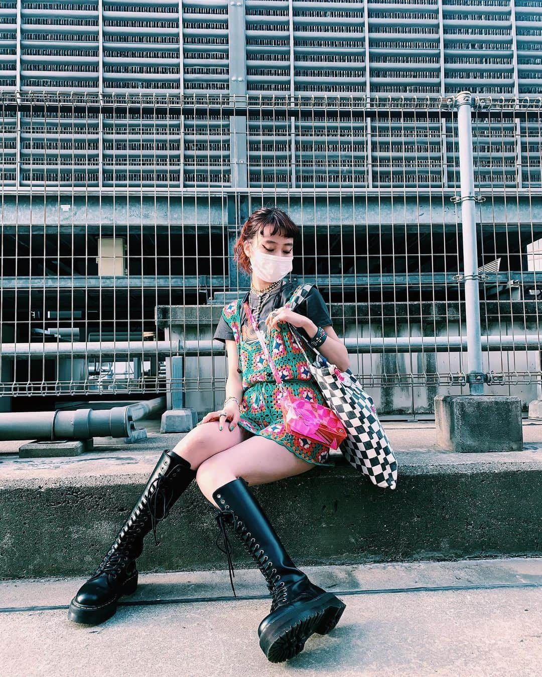 tsubame408さんのインスタグラム写真 - (tsubame408Instagram)「. 今日の私服は 全身jouetieです☺️💕 クロシェベストは2色買いしました♡ グリーンの配色も可愛くてどうしてもほしくて。 フレアPTと合わせても可愛いし、 ミニボトムと合わせても🙆‍♀️ ミニボトムだったら低身長の方でもバランス良く着て頂けます💖💖💖 参考にしてみてください！ . SUMMER SALE中🔥 クーポンコード【MS_04860】で更に10%OFF →→ @jouetie_tsubame  からチェック🥺✨✨ . @jouetie_official  @jouetie_fashionista」6月23日 22時06分 - tsubame408