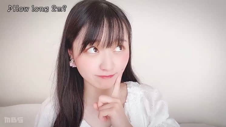 のインスタグラム：「すみません、珍しく盛大に告知するの忘れてて事後報告ですが、テレビで初めてブリッコしました。  おめでとう。わたし。  #吉本新喜劇」