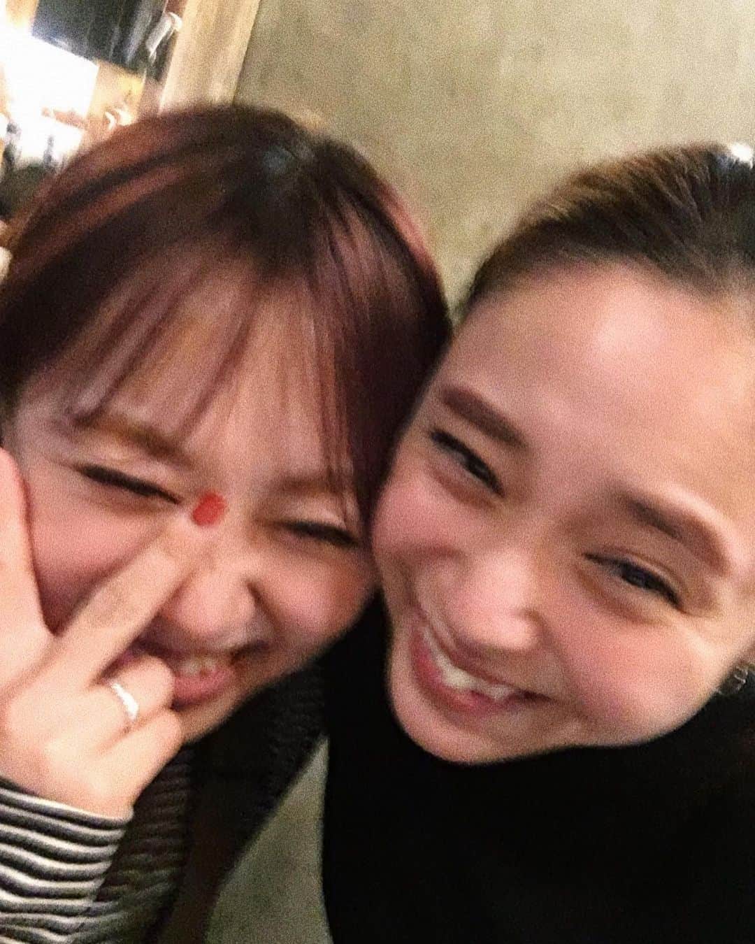 橋本愛奈さんのインスタグラム写真 - (橋本愛奈Instagram)「2人で居るとちゃんと写真撮れないの 本当にそろそろやめよ？☺️ ． ． #あいめぐの日常 #歴代の写真たちですヨ」6月23日 22時24分 - aina_hashimot0