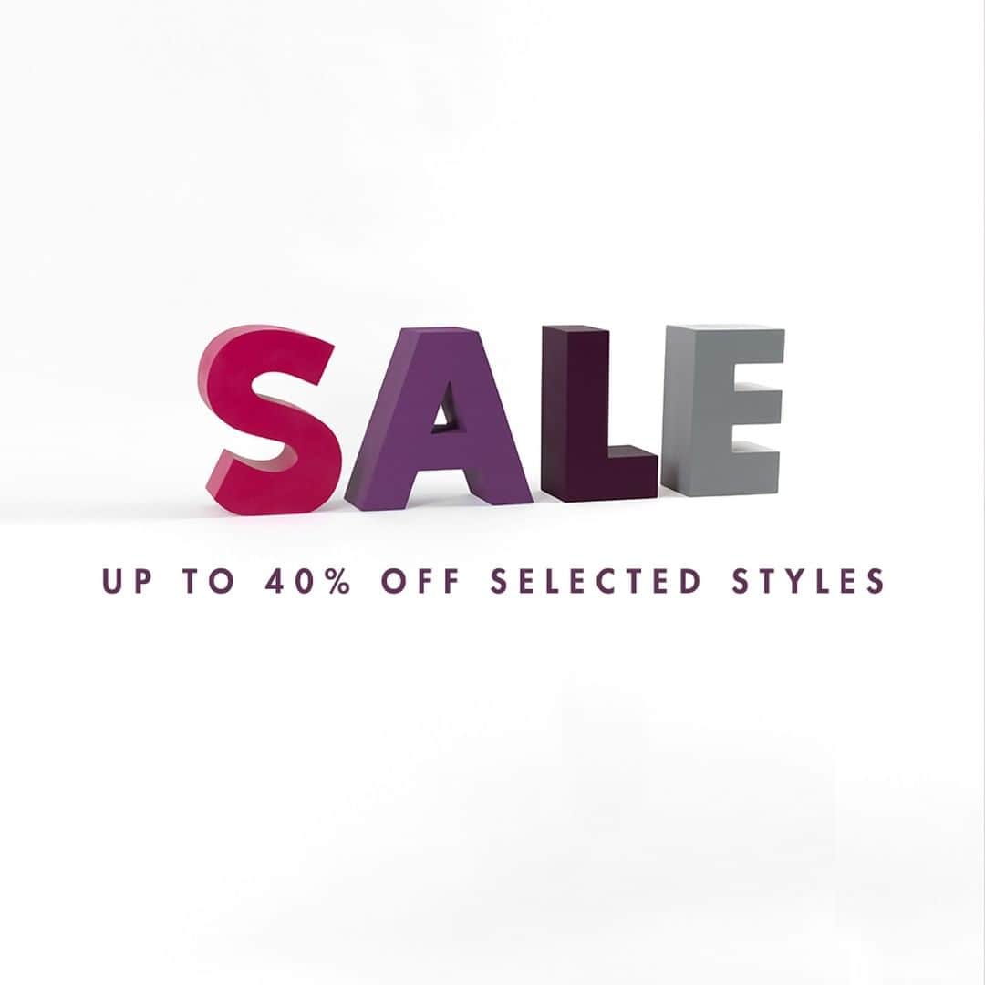 ジョンスメドレーさんのインスタグラム写真 - (ジョンスメドレーInstagram)「Shop our exclusive preview now on www.johnsmedley.com where we're now offering 40% off on selected styles for a limited time.  #MadeInEngland」6月23日 23時01分 - johnsmedleyknitwear