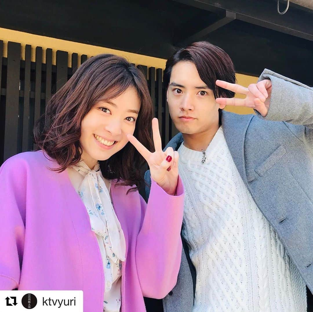 赤楚衛二さんのインスタグラム写真 - (赤楚衛二Instagram)「#Repost @ktvyuri with @get_repost ・・・ ✨エマ＆五月✨  #水上京香 さん＆#赤楚衛ニ さん  美男美女オフショット☺️ / 水上さんのインタビューは ホームページに✨✨ _ #探偵由利麟太郎 #第2話 #今夜９時 #ホラー色の強い #横溝正史の世界を #お楽しみください  報道ランナーも是非ご覧下さいませ🙌」6月23日 14時28分 - akasoeiji