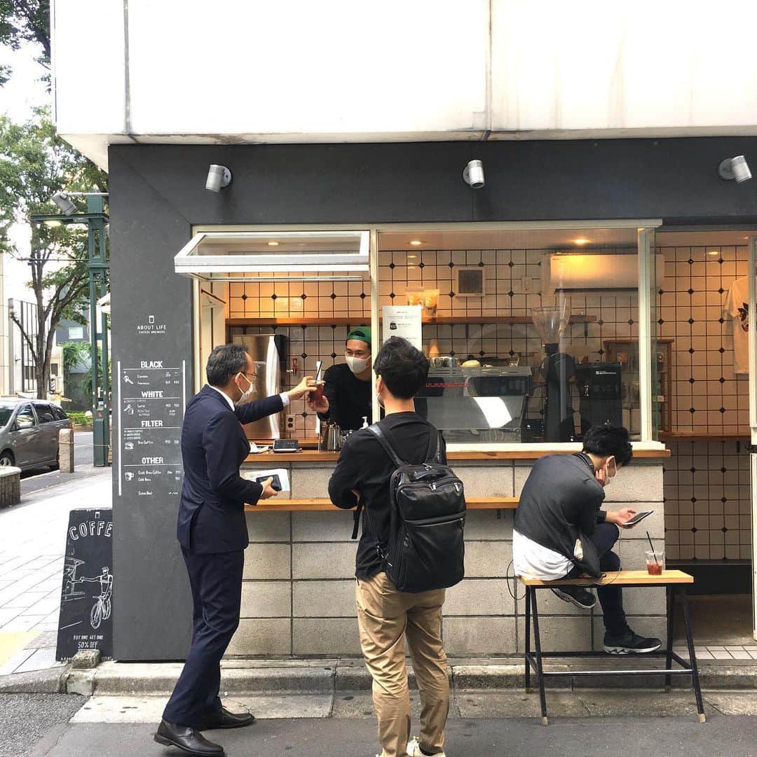 ABOUT LIFE COFFEE BREWERSのグルメインスタ