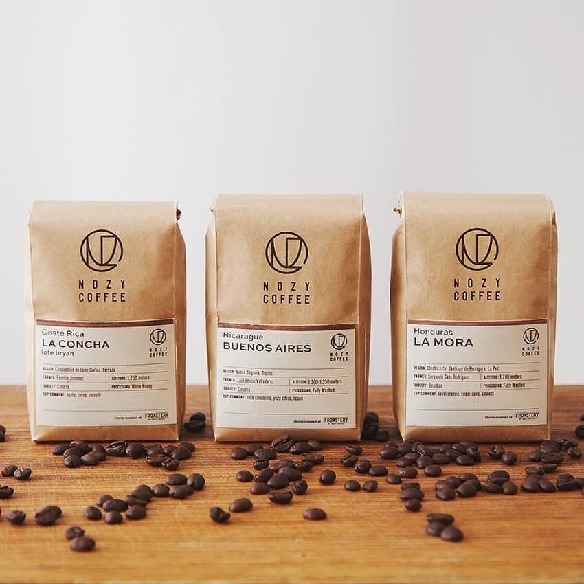 TYSONS&COMPANYさんのインスタグラム写真 - (TYSONS&COMPANYInstagram)「・ 【NOZY COFFEE ONLINE STORE OPEN!!】 NOZY COFFEEのONLINE STOREがついにオープンしました！ 原宿キャットストリートにある“THE ROASTERY BY NOZY COFFEE”でも人気の高いシングルオリジンコーヒーはもちろん、ギフトセットやコーヒー器具、オリジナルの商品などを数多く取り揃えています。 高品質な生豆を厳選し、その豆の特徴をしっかりと引き出す為に、知識と経験を持った焙煎士が日々丁寧に仕上げた美味しいコーヒーをご自宅、職場、また贈り物として、様々なシーンでお楽しみください！  NOZY COFFEE ONLINE STORE nozycoffee-onlinestore.com @the_roastery_by_nozycoffee  のTOPにあるURLからもONLINE STOREへ飛んで頂けます  #nozycoffeeonlinestore #onlinestore #オンラインストア #コーヒー通販 #コーヒーギフト #singleorigincoffee #シングルオリジンコーヒー #homeroasting #自家焙煎 #コーヒー #coffee #tokyo #harajuku #madeintokyo」6月23日 17時51分 - tysonsandcompany