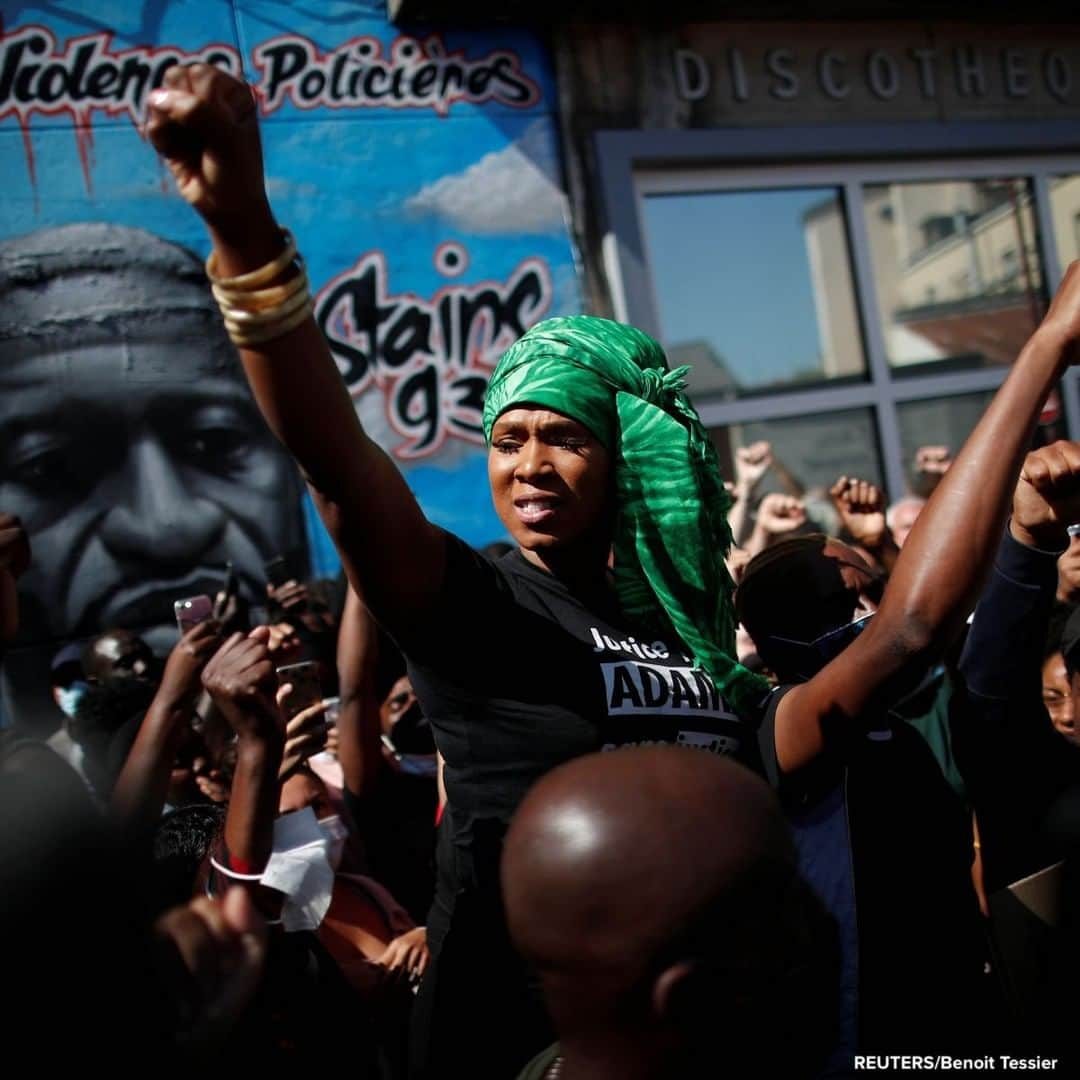 ABC Newsさんのインスタグラム写真 - (ABC NewsInstagram)「Assa Traore, sister of Adama Traore, a 24-year-old Black Frenchman who died in a 2016 police operation, attends a gathering in memory of Adama Traore and George Floyd. #georgefloyd #protest #adamatraore」6月23日 17時58分 - abcnews