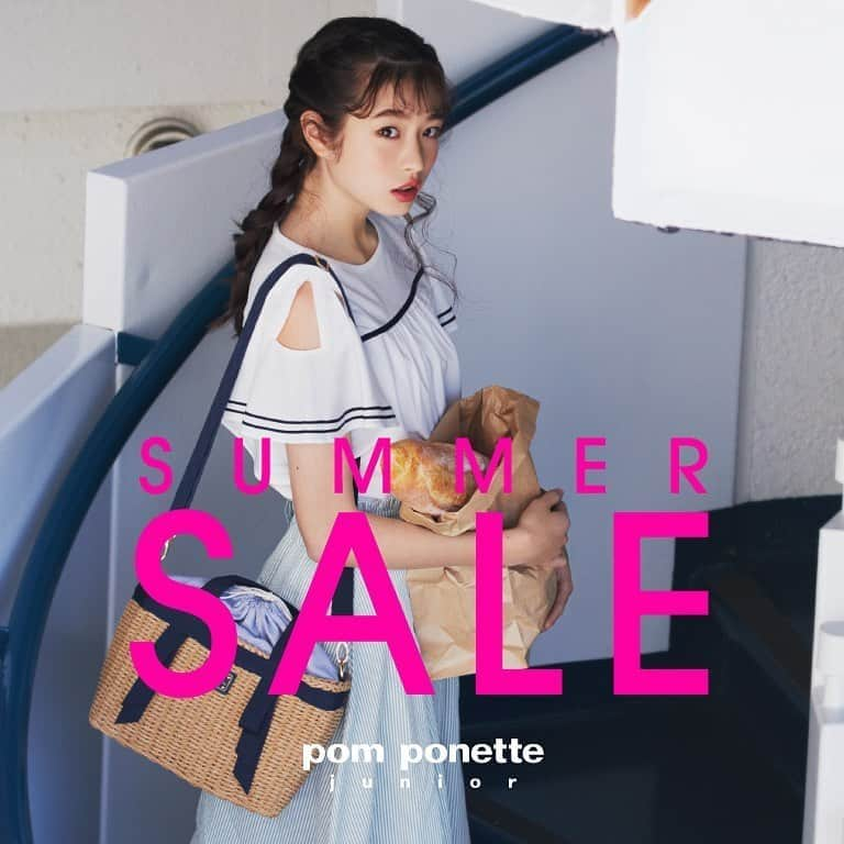 girls fesさんのインスタグラム写真 - (girls fesInstagram)「2020.06.23﻿ ﻿ 🛍✨SALE✨🛍﻿ ﻿ girlsフェスブランドの夏のクリアランスセールが、明日6月24日（水）よりスタート✨﻿ 今から使えるアイテムをセールでお得にお買いものできるチャンス‼️﻿ ﻿ 春夏カタログでイメモが着用していたアイテムもセール価格になるので、この機会にぜひゲットしてください❤️﻿ ナルミヤオンラインは24日(水)10:00スタート💻🛍﻿ ﻿ ※セール対象外、また割引率が異なる商品もございます。﻿ ※セール開催に伴い、各店舗の営業時間を変更する場合がありますので、ご注意ください。 ﻿ 各店舗の営業時間など、最新情報は、各百貨店・ショッピングセンターwebサイトにてご確認ください。﻿ ﻿ ショップリストは、﻿ インスタグラムTOPページのURLをクリック☝️﻿ WEBサイトでご覧いただけます。﻿ ﻿ ﻿ #メゾピアノジュニア#mezzopianojunior#ポンポネットジュニア#pomponettejunior#bluecrossgirls#ブルークロスガールズ#lindsay #リンジィ#byloveit#バイラビット#fashion#coordinate#コーデ#ファッション好き#おしゃれさんと繋がりたい#女の子コーデ#ナルミヤインターナショナル#ナルミヤオンライン #セール#クリアランスセール﻿」6月23日 18時09分 - girlsfes_official