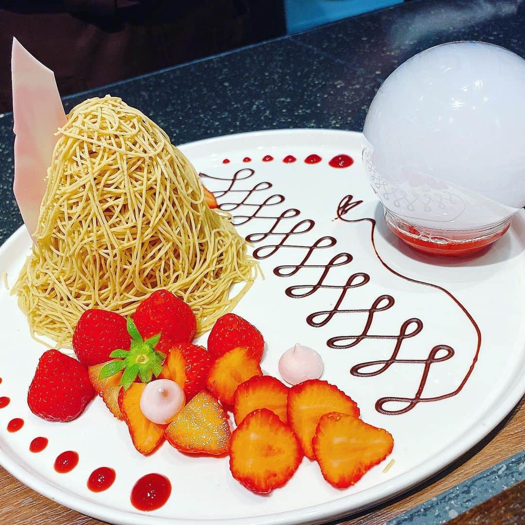 里井真由美のグルメインスタ