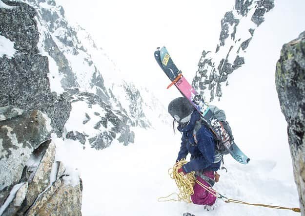 田中幸さんのインスタグラム写真 - (田中幸Instagram)「✴︎ ゾクゾクする刺激が欲しい⛰  @k2.snowboarding  #バックカントリー #ウィスラーヘリスキー  #カナダ🇨🇦」6月23日 19時32分 - sachitanaka