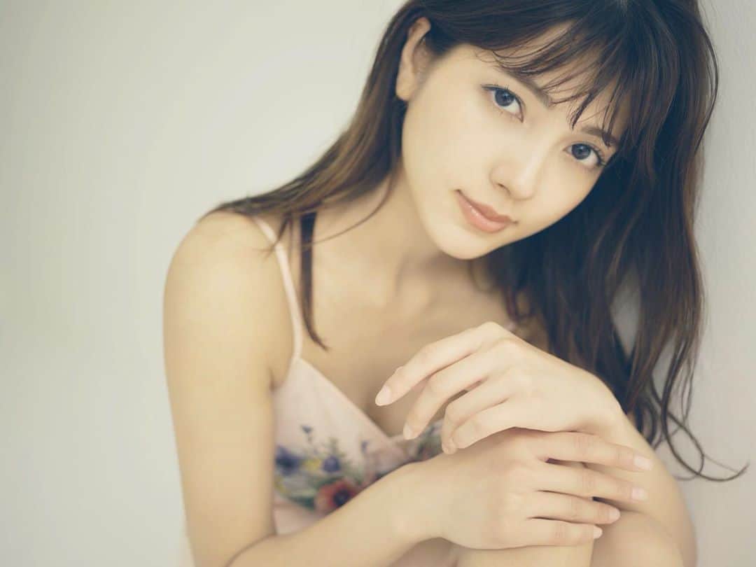 南里美希さんのインスタグラム写真 南里美希instagram 大好きな Bokuhatanosii Tシャツいただいちゃいました これ着るだけでなんだか楽しくなっちゃうから不思議 今日はモノマネ大王で有名なフォトグラファー Yamaken Gussan さんに 撮影終わりに大サービス