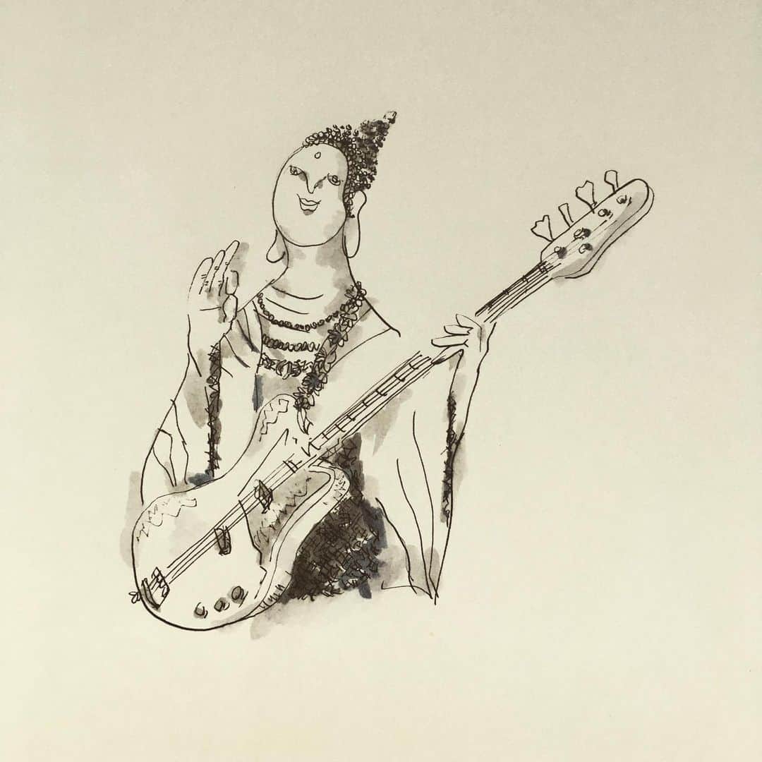 のインスタグラム：「一音も弾かなさそう。　#bassist」