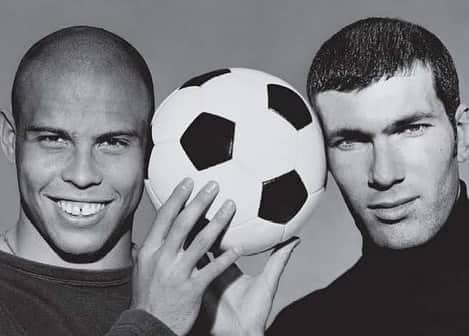 ロナウドのインスタグラム：「joyeux anniversaire mon ami @zidane You are the best I ever played with. #happybirthday #zizou」