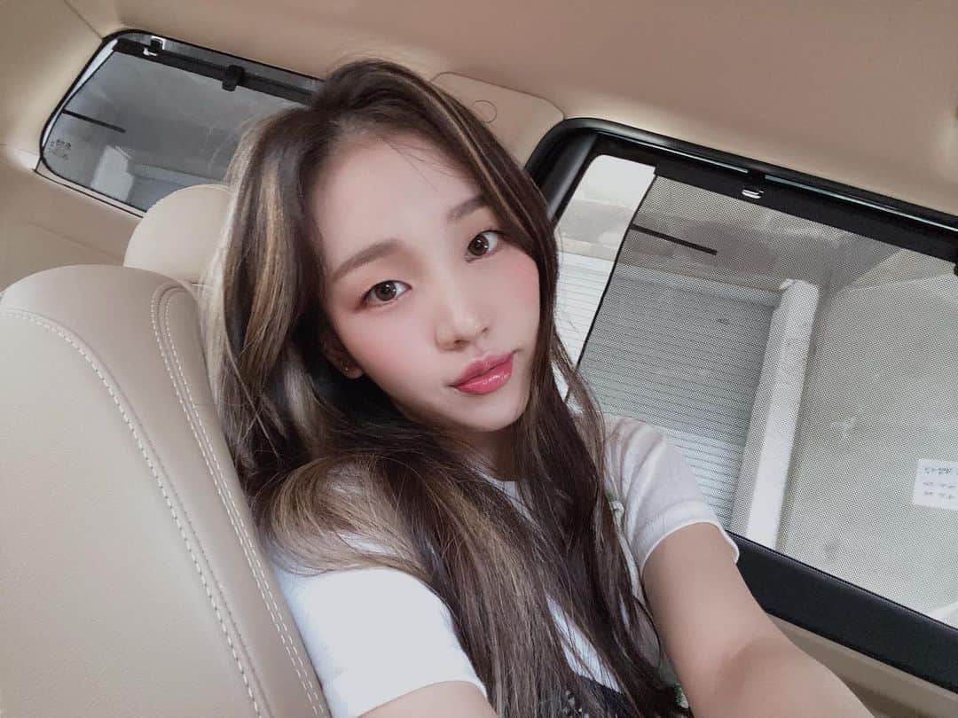 のインスタグラム：「어제.」