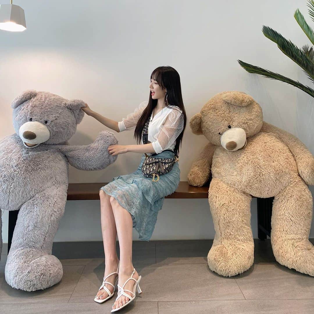 ミンヒ のインスタグラム：「🐼😙🐻」
