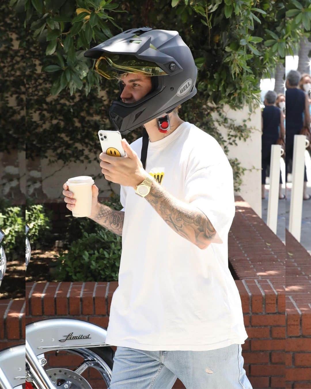 Just Jaredさんのインスタグラム写真 - (Just JaredInstagram)「Justin Bieber is decked out in @drewhouse gear while taking his motorcycle out for a spin  #JustinBieber Photos: Backgrid」6月24日 8時23分 - justjared