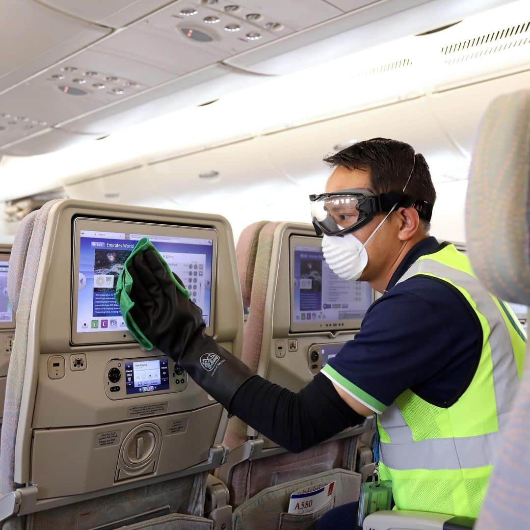 エミレーツ航空さんのインスタグラム写真 - (エミレーツ航空Instagram)「Our aircraft cabins are among the cleanest in the skies. All aircraft departing from our hub in @DXB undergo enhanced cleaning and complete disinfection of all cabins as a precaution after every flight. Our greatest focus is on surface cleaning. We use an approved, eco-friendly chemical that is proven to kill viruses and germs, leaving a long-lasting protective coating against new contamination of viruses, bacteria and fungi on surfaces. Our cleaning process includes a comprehensive wipe down of all surfaces – from windows, tray tables, seatback screens, armrests, seats, in-seat controls, panels, air vents and overhead lockers in the cabin, to lavatories, galleys and crew rest areas.  Click on the link in our bio to learn more about our health and safety measures at every step of the travel journey.  #FlySaferWithEmirates」6月24日 0時02分 - emirates