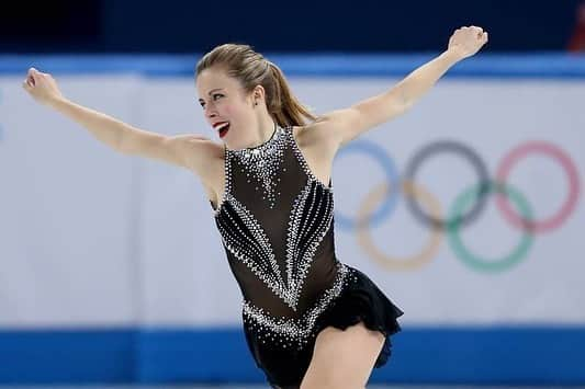 アシュリー・ワグナーさんのインスタグラム写真 - (アシュリー・ワグナーInstagram)「Happy #OlympicDay friends! My road to the Olympics was quite untraditional, but tbh so was my career and I’ve learned to really appreciate the journey I took to achieve my dream. I learned to love the ups and the downs because that made me the resilient athlete I still am today ✨」6月24日 0時16分 - ashwagner2010