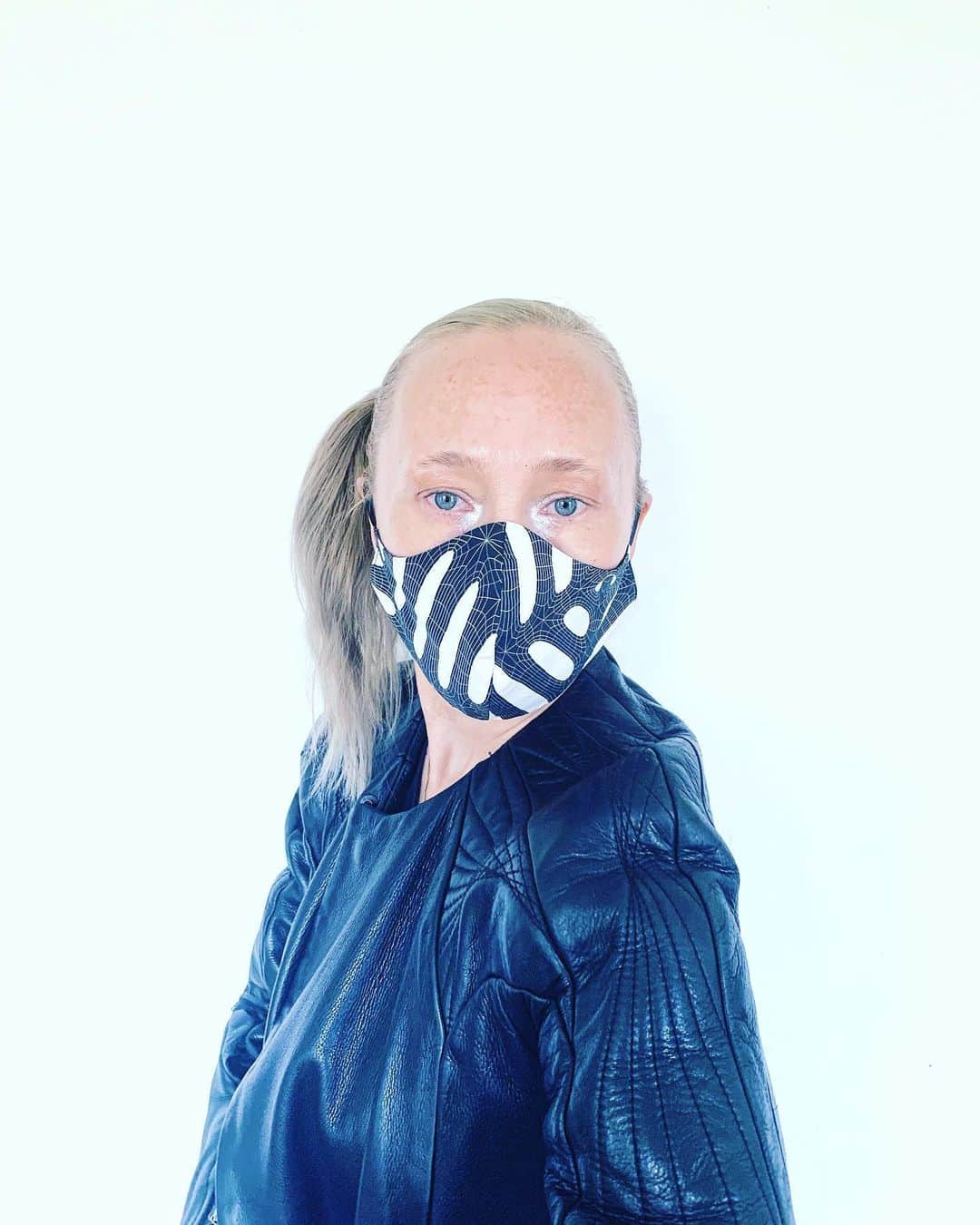 スリーアズフォーのインスタグラム：「Ange @angelunaluna @angelunamoon in “Zebra Fish Mask” Cymatic print in collaboration with @fitchwork Now available exclusive @therealreal」