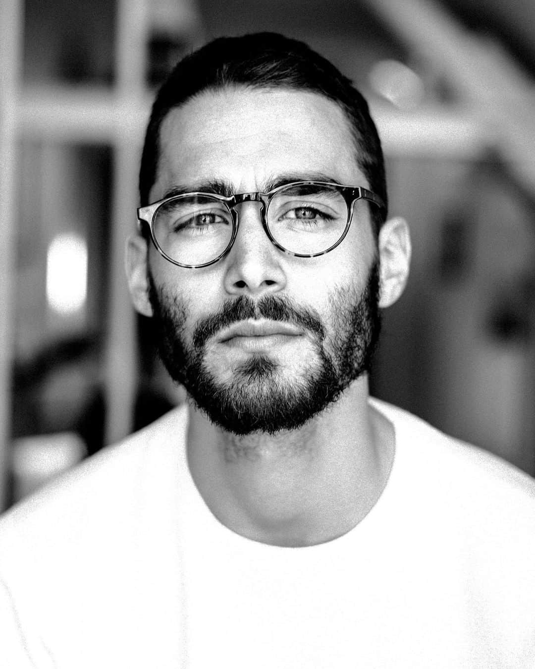 NICOLAS SIMOESのインスタグラム：「Why so serious? 🤷🏻‍♂️」