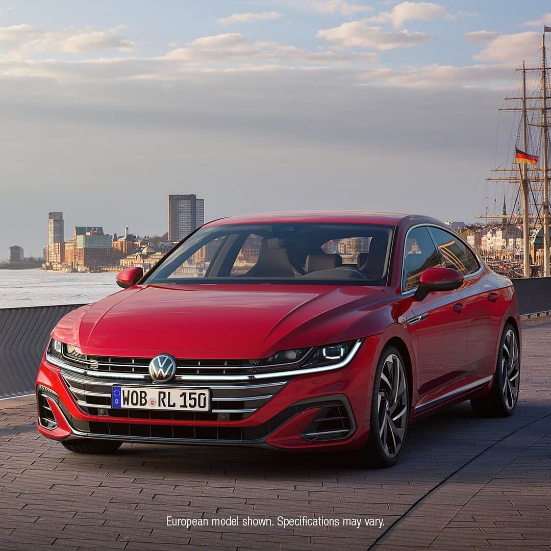 Volkswagen USAさんのインスタグラム写真 - (Volkswagen USAInstagram)「Refined. Inside and out. Introducing the refreshed 2021 #Arteon. Check out our story to see what's new 👀」6月24日 7時01分 - vw