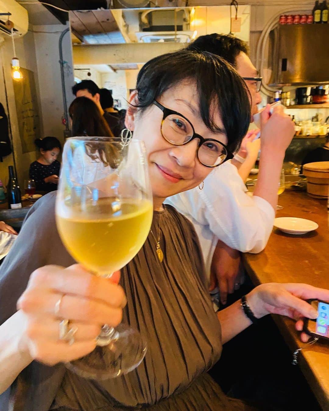 佐藤奈々子さんのインスタグラム写真 - (佐藤奈々子Instagram)「しあわせなアヒルの夜 大好きな友との再会が こんなうれしいこととは ここで会えて 本当によかった みんなとても美しかった すばらしいお料理とワインと 忘れられない日となりました ありがとう❤️」6月24日 16時57分 - nanacosato