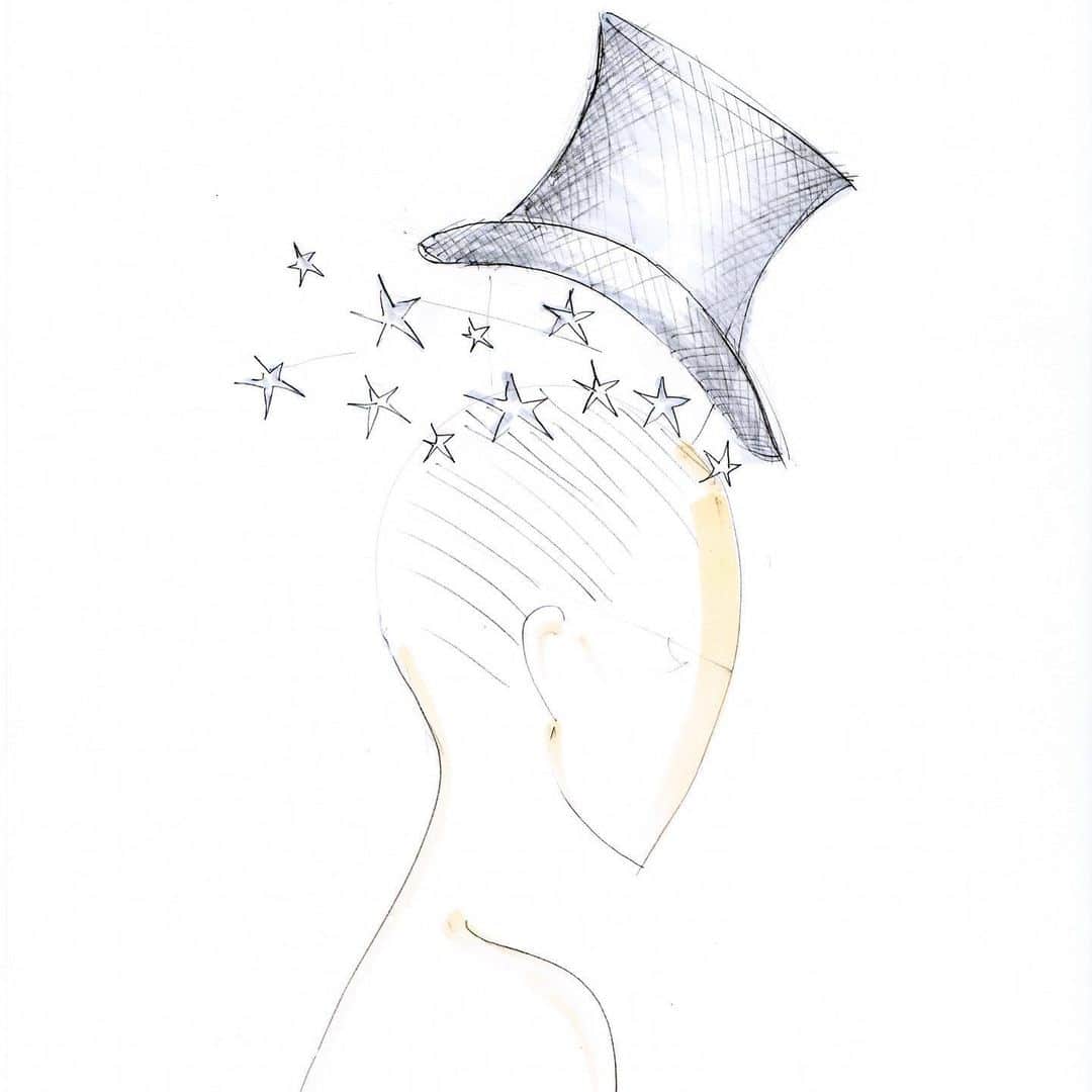 スティーブンジョーンズさんのインスタグラム写真 - (スティーブンジョーンズInstagram)「‘Analogue Fairydust’ spring summer 2021 hat collection. ‘Abracadabra’, a flying, magic top hat in lurex sinamay with an explosion of sequin stars.  Development sketch, and final version modelled by our special guest star @noonoouri #straw #stars #toile #hautecouture #hats #millinery」6月24日 17時15分 - stephenjonesmillinery