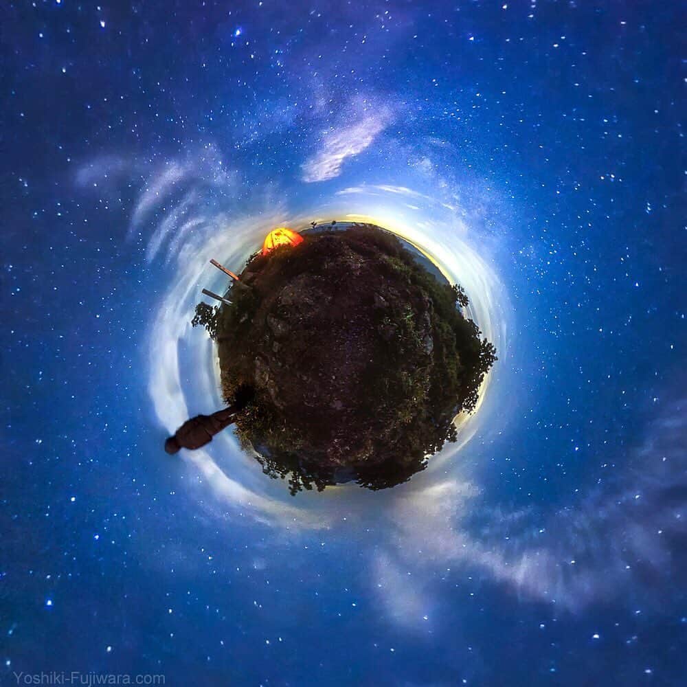Official RICOH THETAさんのインスタグラム写真 - (Official RICOH THETAInstagram)「What an amazing tiny planet shot🌎 Tag us in your creative #tinyplanet  for a chance to be featured! . . . 📷@yoshiki_fujiwara  #theta360 #littleplanet #tinyplanet #lifein360」6月24日 10時10分 - theta360official