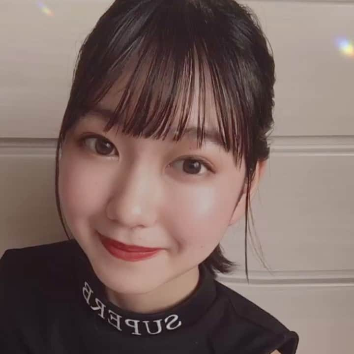 髙橋莉瑚のインスタグラム：「TikTok初めてやった😅 この動画すぐに消すと思います！ 是非みてね！ #RIKORIN #tiktok」