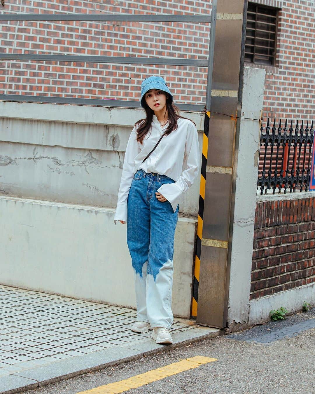 가로수길 , Seoulさんのインスタグラム写真 - (가로수길 , SeoulInstagram)「Street Style Thx @bbboramiya 🔥🔥 가오수길에서 만난 배우 보람님」6月24日 12時12分 - jaylim1