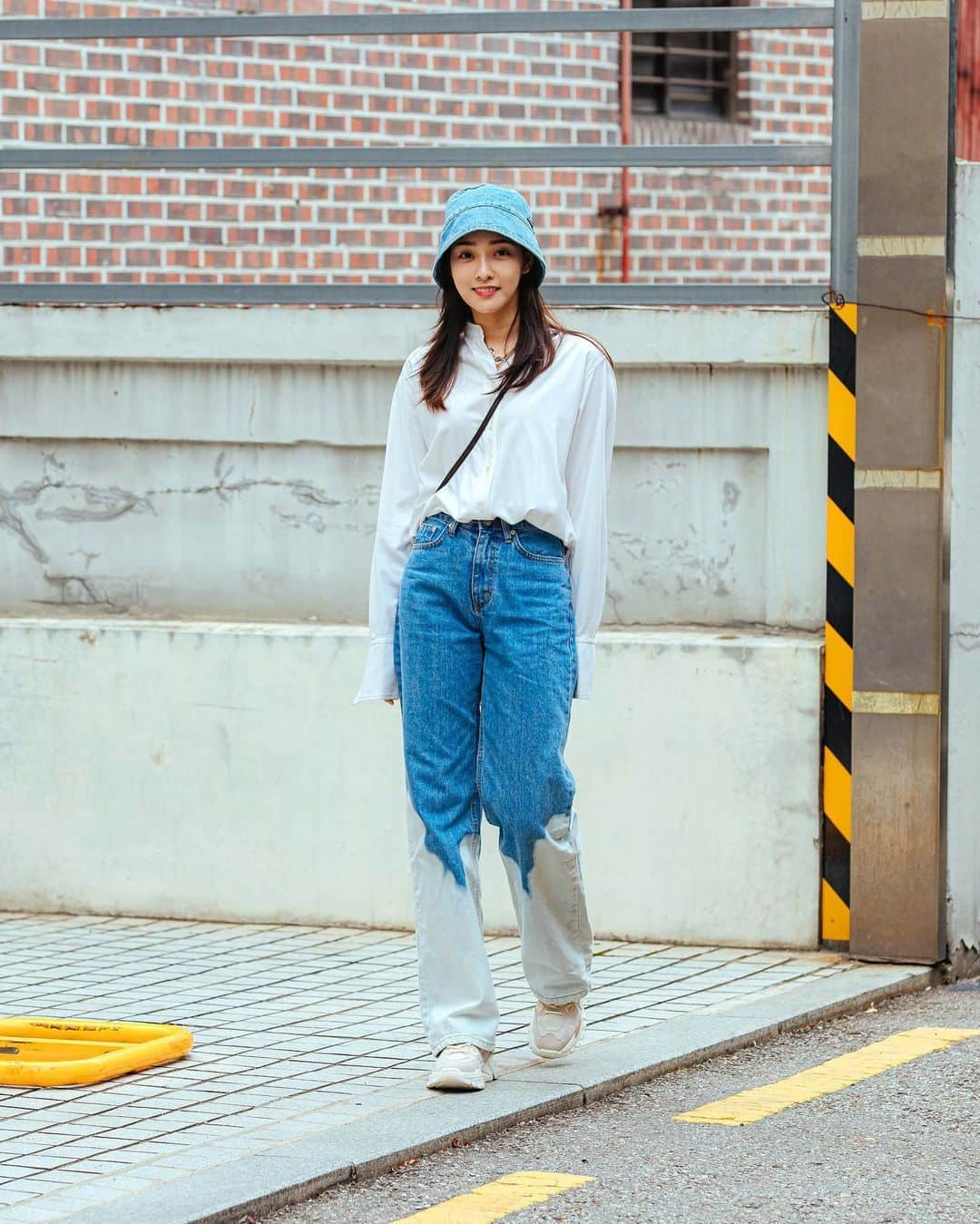 가로수길 , Seoulさんのインスタグラム写真 - (가로수길 , SeoulInstagram)「Street Style Thx @bbboramiya 🔥🔥 가오수길에서 만난 배우 보람님」6月24日 12時12分 - jaylim1