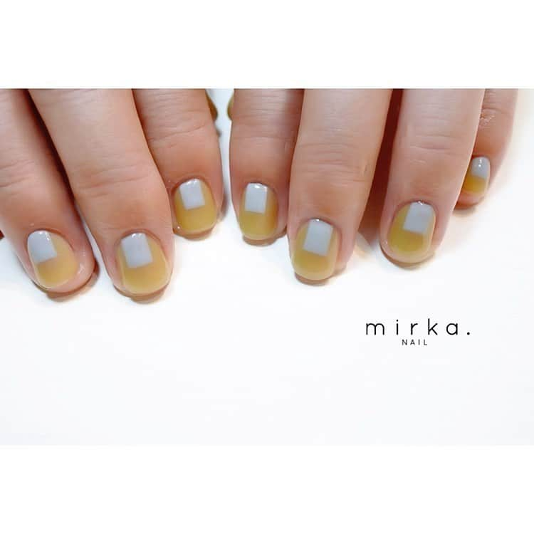 mirka. NAIL(ミルカネイル)さんのインスタグラム写真 - (mirka. NAIL(ミルカネイル)Instagram)「シンプルに◻︎﻿ ﻿ -----------------------------------------﻿ 7月末までご予約受け付けております。﻿ ﻿ ご新規さまの受付も再開してます！﻿ (曜日問わずご予約可能です)﻿ ﻿ オーダーネイルチップのご注文もお気軽にお問い合わせ下さい✳︎﻿ ﻿ ご予約、お問い合わせは﻿ LINE公式アカウント@mirka.nail(@含む)まで。﻿ 直近の空き状況はLINEタイムラインをご覧ください。﻿ ﻿ ﻿ 感染予防対策をしっかり行ったうえでお客様をお迎えしております。﻿ ﻿ 〈感染予防の取り組み〉と〈お客様へのお願い〉を﻿ ハイライトにてまとめておりますので、ご確認くださいませ◡̈﻿ ﻿ ﻿  #mirkanail#nails#nail#nailart#naildesign﻿ #ショートネイル#ネイルアート#ネイルデザイン#ネイル#大人ネイル#シンプルネイル」6月24日 12時13分 - mirka.nail