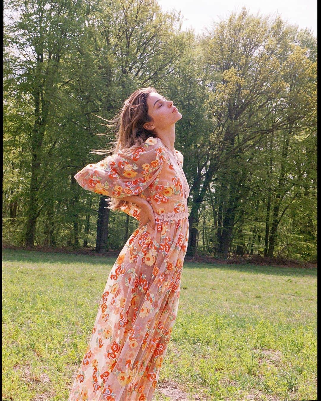 For Love & Lemonsさんのインスタグラム写真 - (For Love & LemonsInstagram)「Breezy peony embroidered tulle maxi dress featuring a plunging neckline and built-in stretch satin bodysuit | The Winnie Embroidered Maxi Dress #Summer2020」6月24日 12時27分 - forloveandlemons