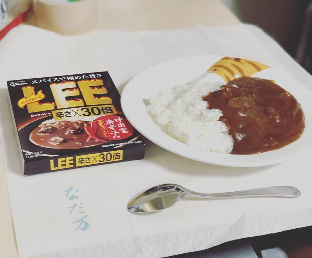 ガリガリガリクソンさんのインスタグラム写真 - (ガリガリガリクソンInstagram)「なだ万の新作カレー美味しい〜🥰」6月24日 13時25分 - gg_galixon