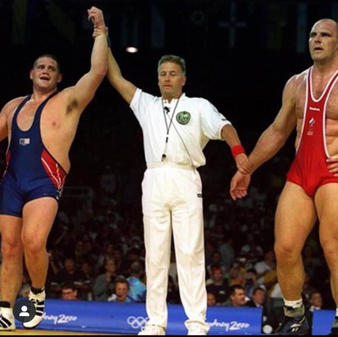 ヘレン・マロウリスさんのインスタグラム写真 - (ヘレン・マロウリスInstagram)「Nothing like the Olympics. What a dream come true. ・・・ Happy #OlympicDay! 🇺🇸 • • #thisiswhatawrestlerlookslike #wrestling #love #olympics #olympicday #teamusa #sports #training」6月24日 13時52分 - helen_maroulis