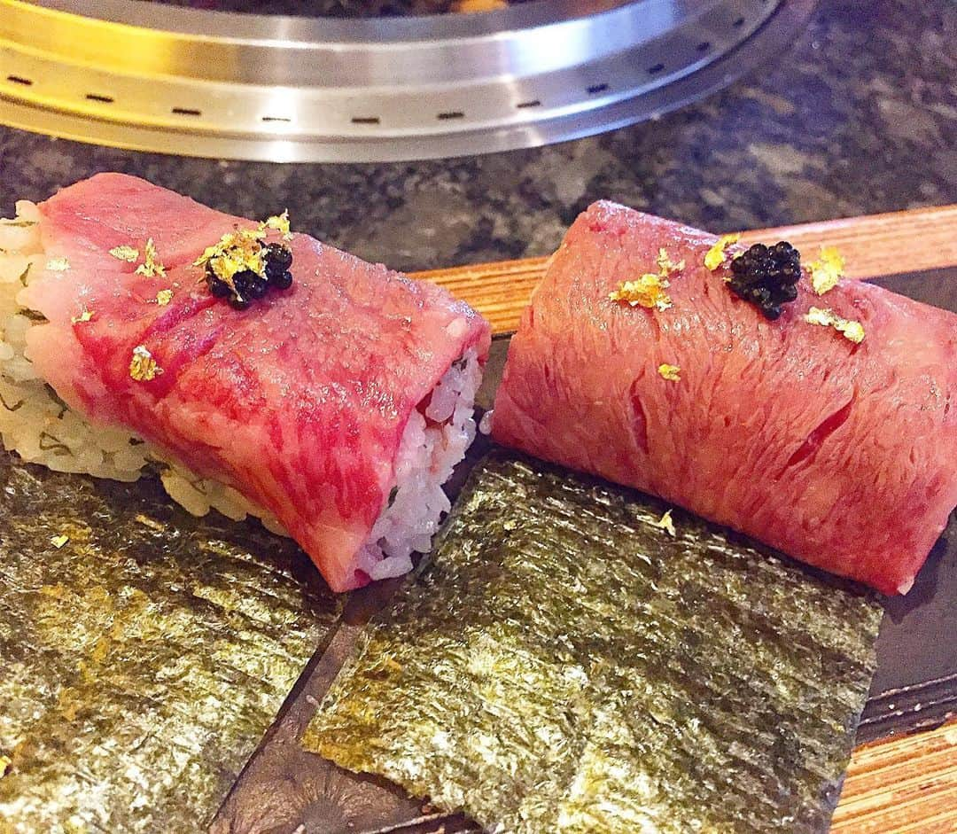 成松修さんのインスタグラム写真 - (成松修Instagram)「最高ですね  #焼肉 #肉寿司 #肉 #バローロ #港区おじさん #六本木 #きらく」6月24日 13時53分 - ore_osamu